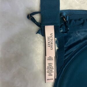 Blue Victoria secret bra